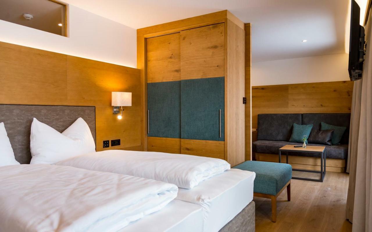 Tiroler Weinstube Aparthotel Ζέεφελντ Εξωτερικό φωτογραφία